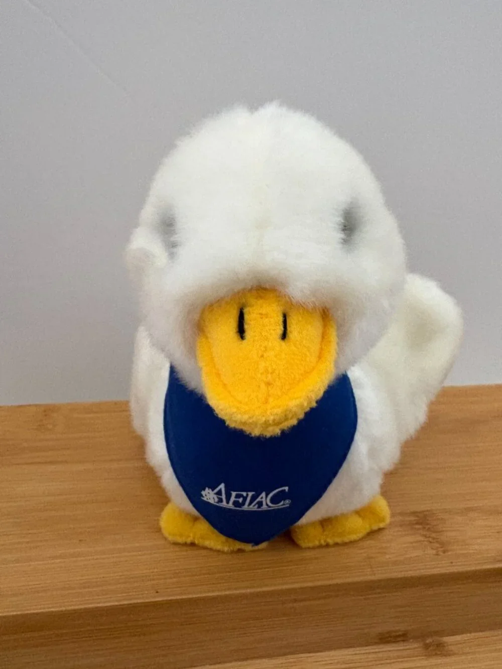 Aflac White Duck Plush Promo Advertising Blue Scarf Bandana Talks Works 6 Inch